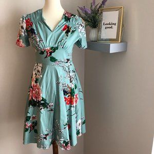 Meaneor Floral Dress Size Medium